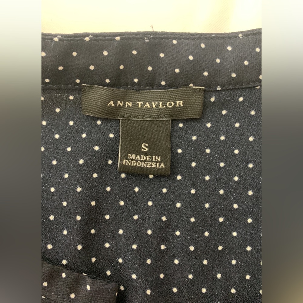 Ann Taylor Dark Blue Sleeveless Size: S - Picture 9 of 11